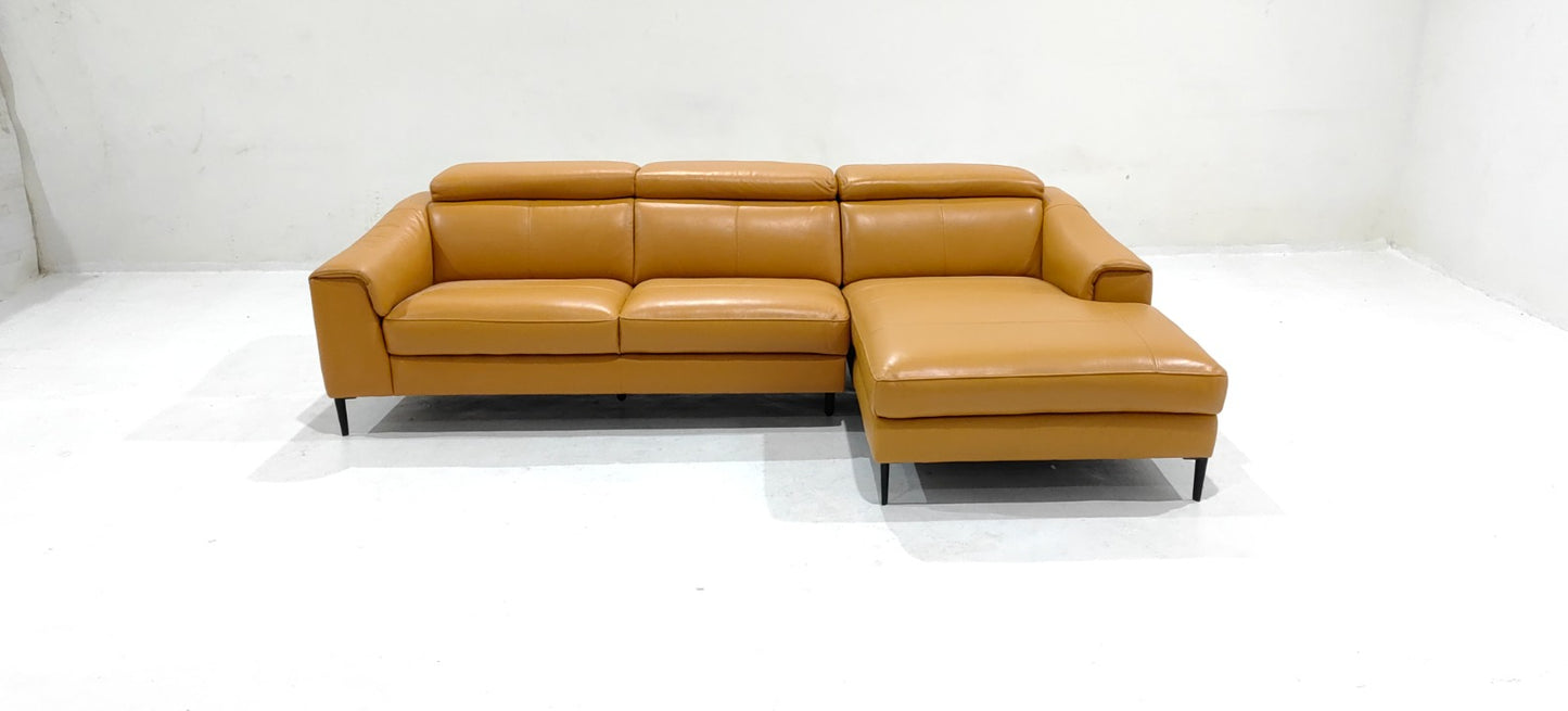 KF.023(2) - 3 SEATER+CHAISE - BLR WH