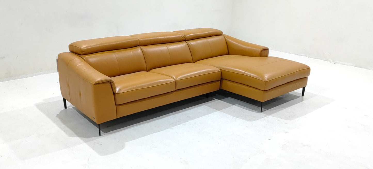 KF.023(2) - 3 SEATER+CHAISE - BLR WH