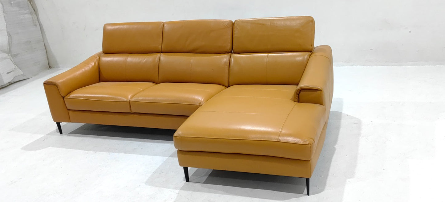 KF.023(2) - 3 SEATER+CHAISE - BLR WH