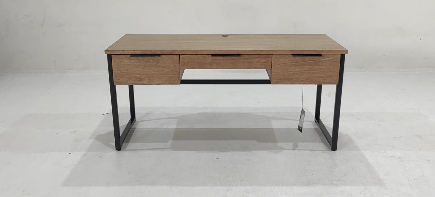 H632-44(8) - DESK - BLR WH