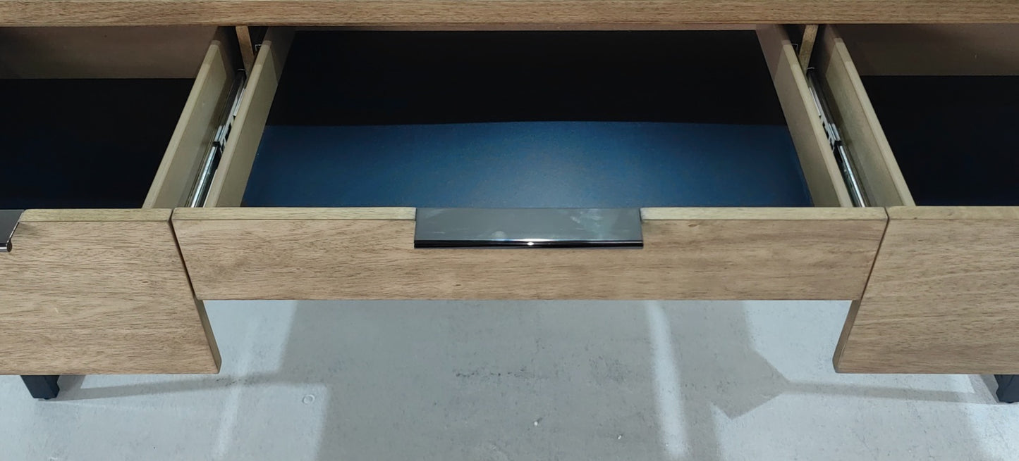 H632-44(8) - DESK - BLR WH
