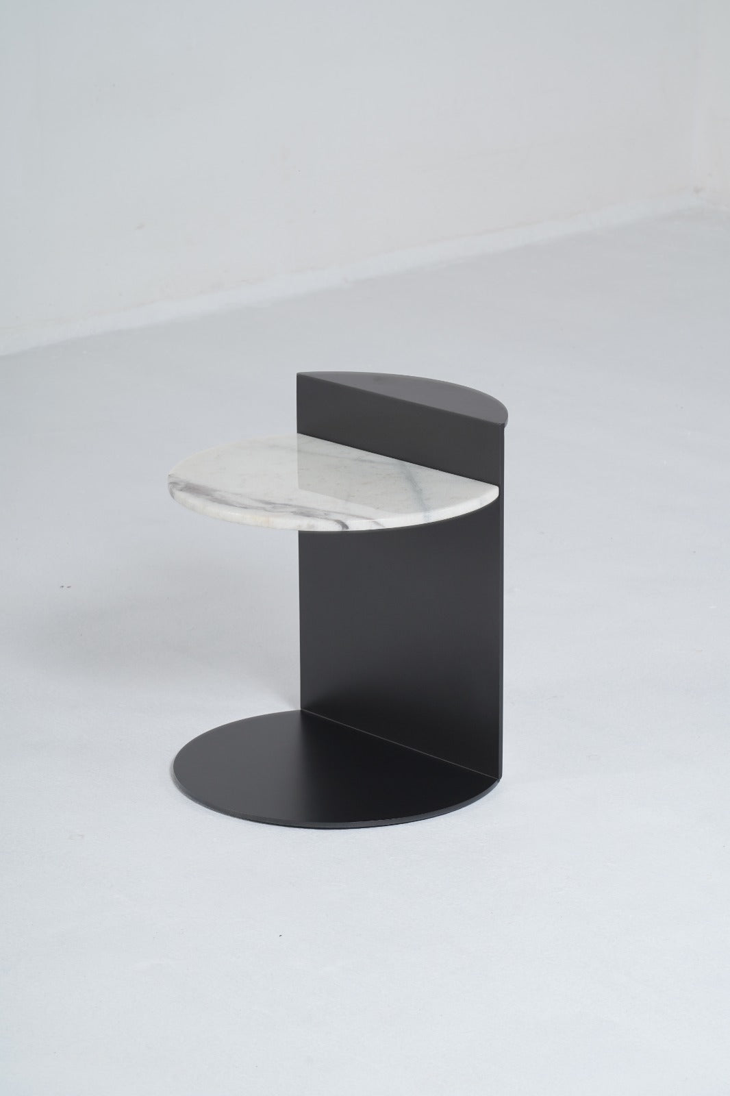 TT954L(7) - COFFEE TABLE - BLR WH