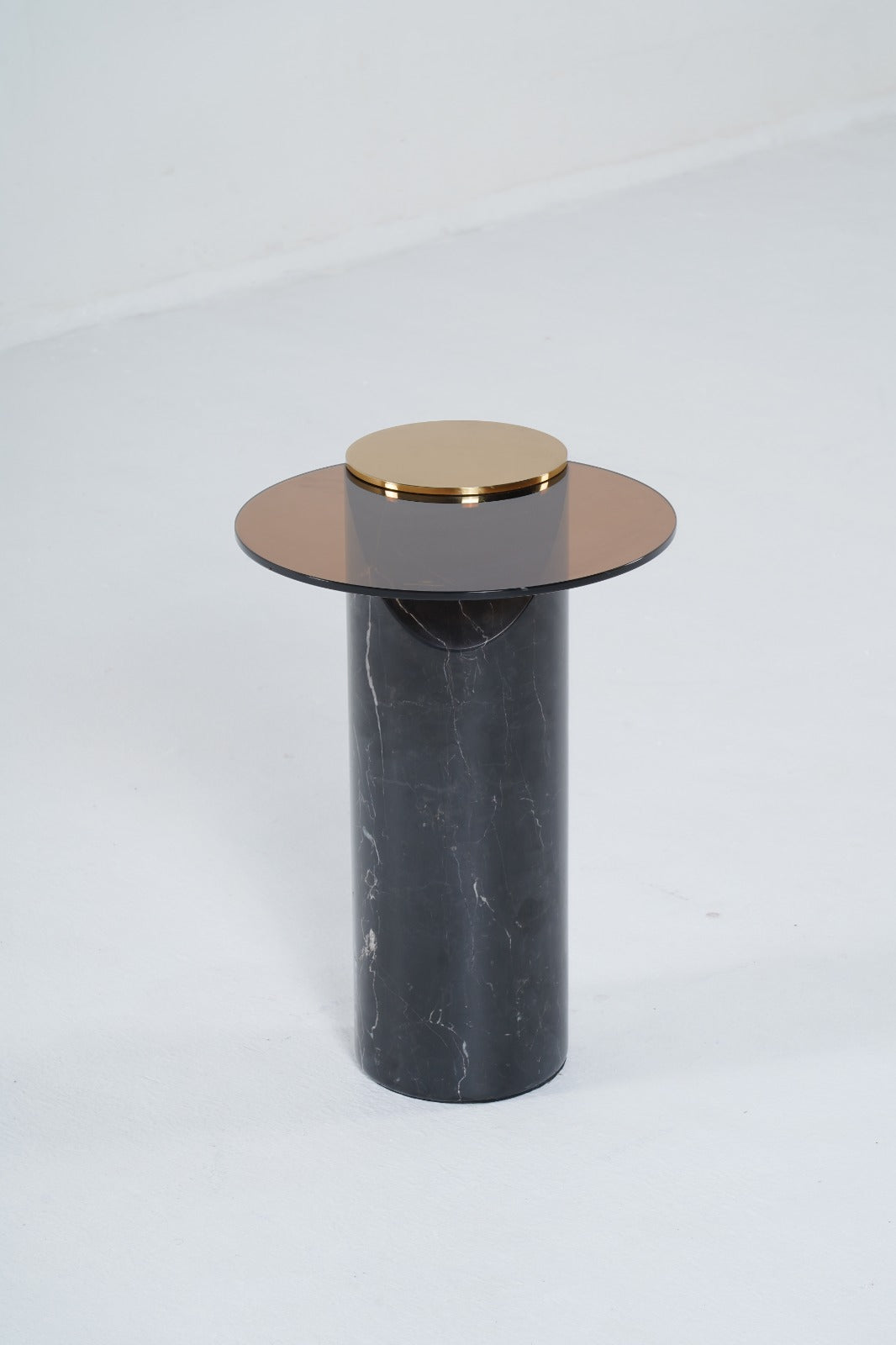 TT973(5) - COFFEE TABLE - BLR WH