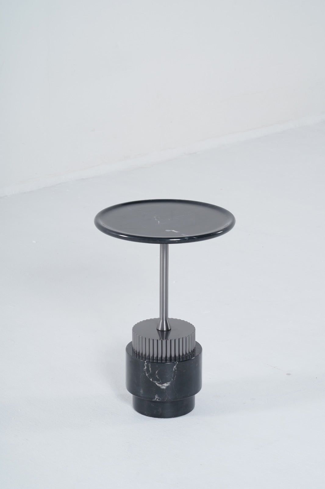 TT968 - COFFEE TABLE - BLR WH