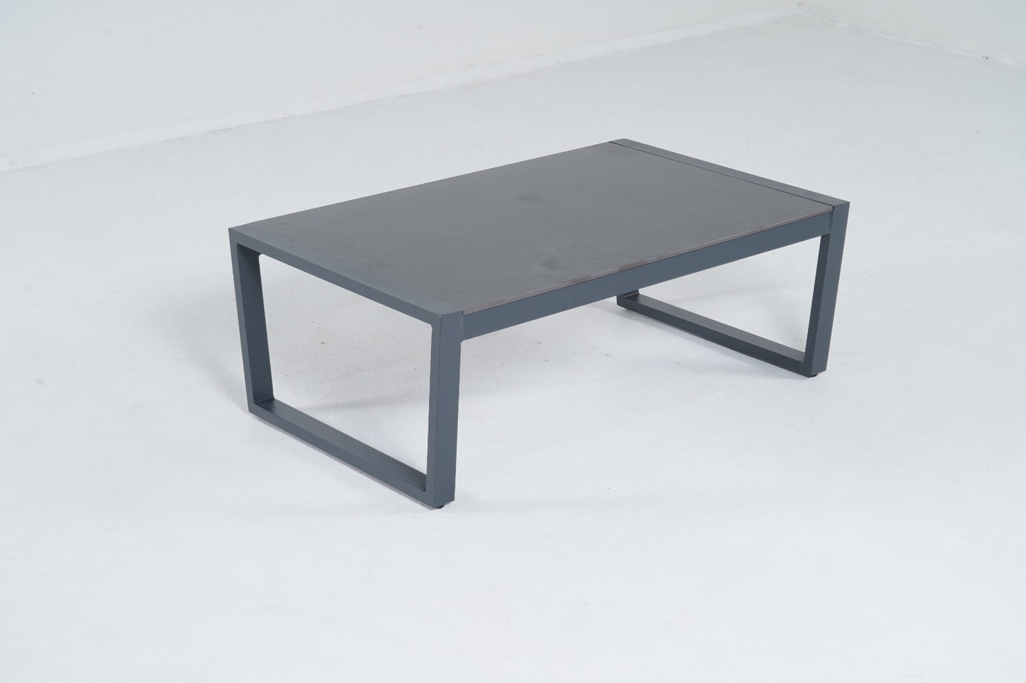 RT005(3) - GARDEN SET - BLR WH