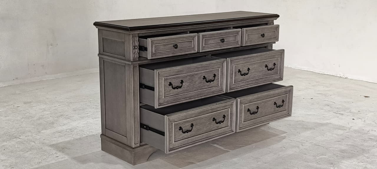 B751-31(4) - DRESSER - BLR WH
