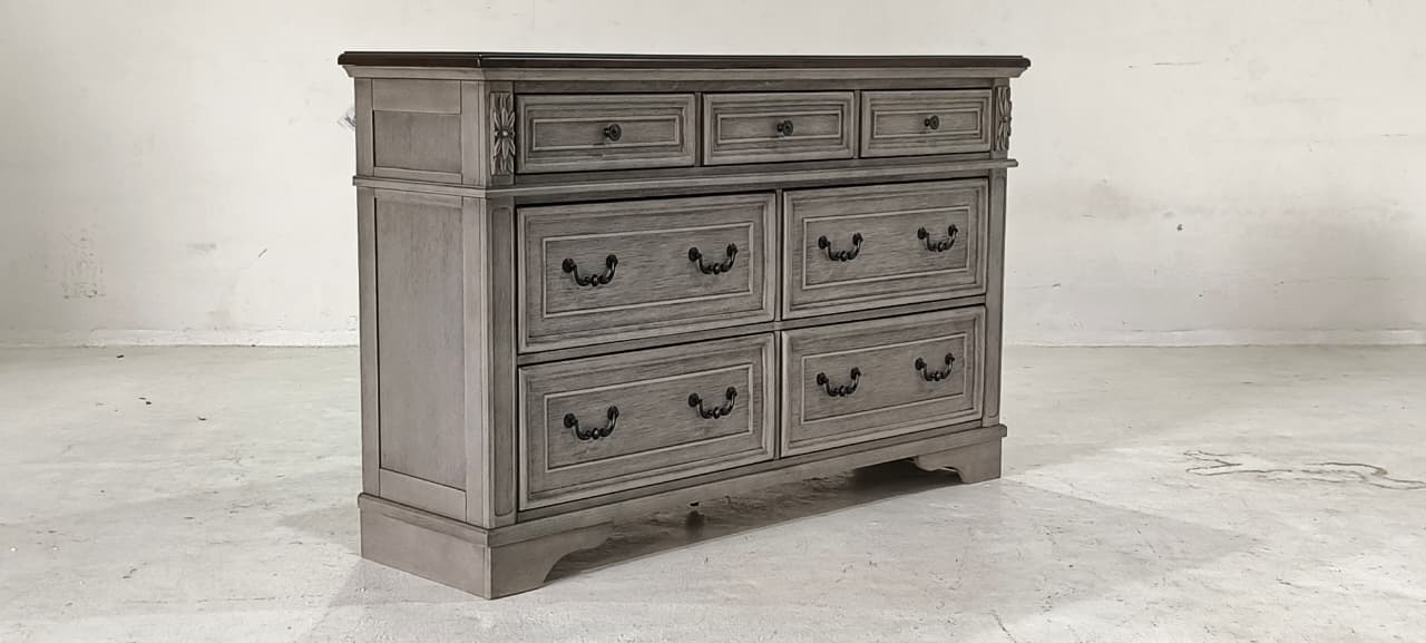 B751-31(4) - DRESSER - BLR WH