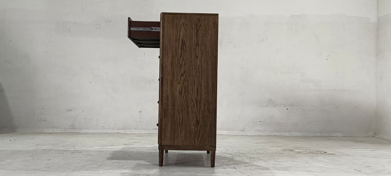 B769-46(5) - CHEST OF DRAWERS - BLR WH