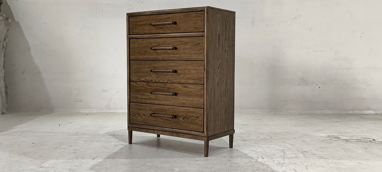 B769-46(5) - CHEST OF DRAWERS - BLR WH