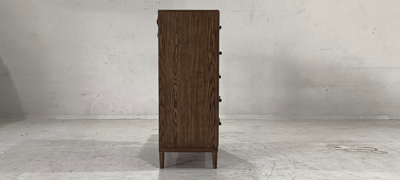 B769-46(5) - CHEST OF DRAWERS - BLR WH
