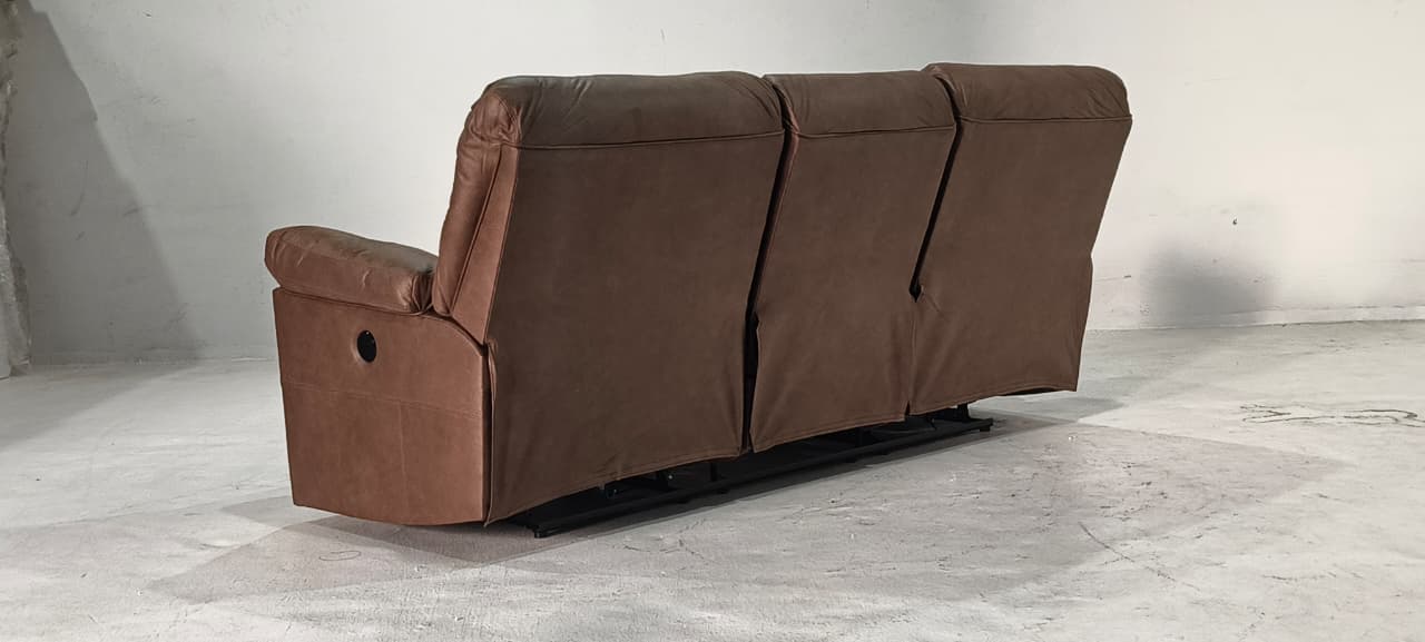 3380287 - 3 SEATER RECLINER(ELECTRIC) - BLR WH