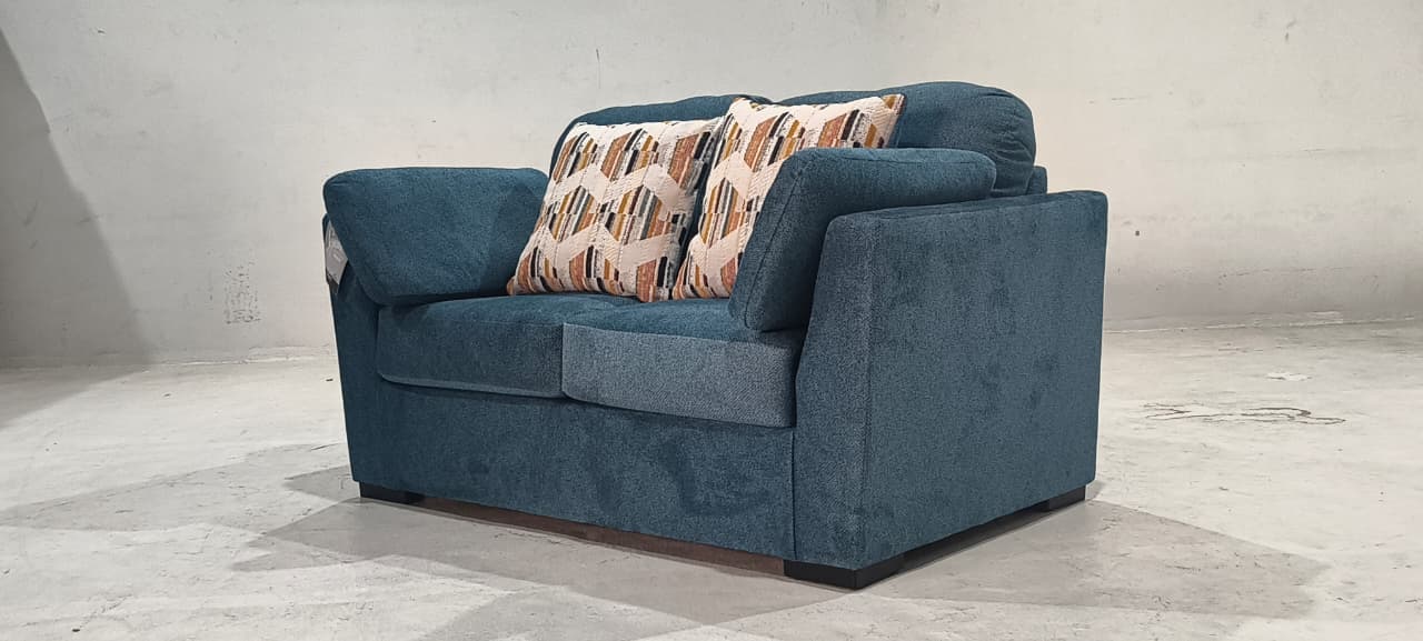 6750735(4) - 2 SEATER - BLR WH