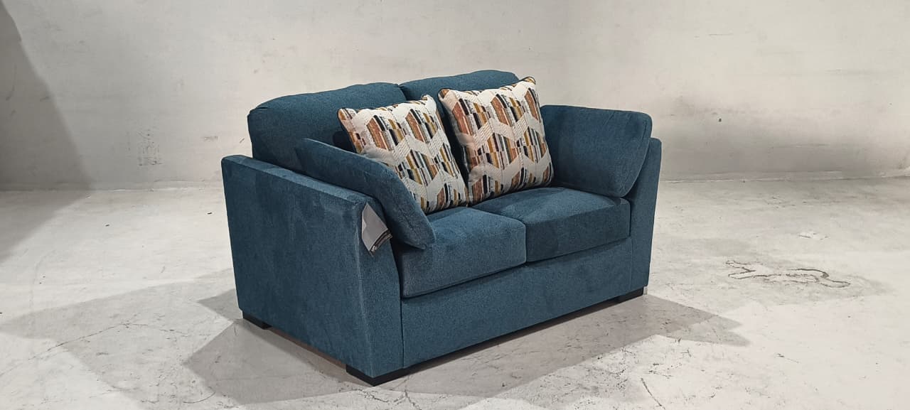 6750735(4) - 2 SEATER - BLR WH
