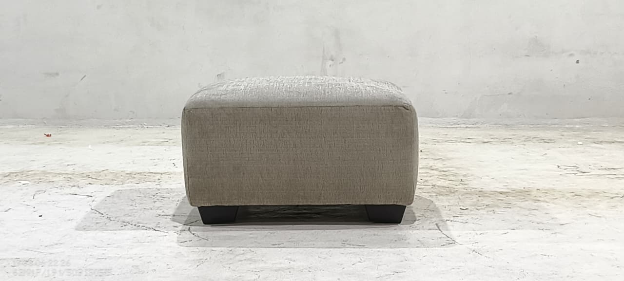 5270508(2) - OTTOMAN - BLR WH