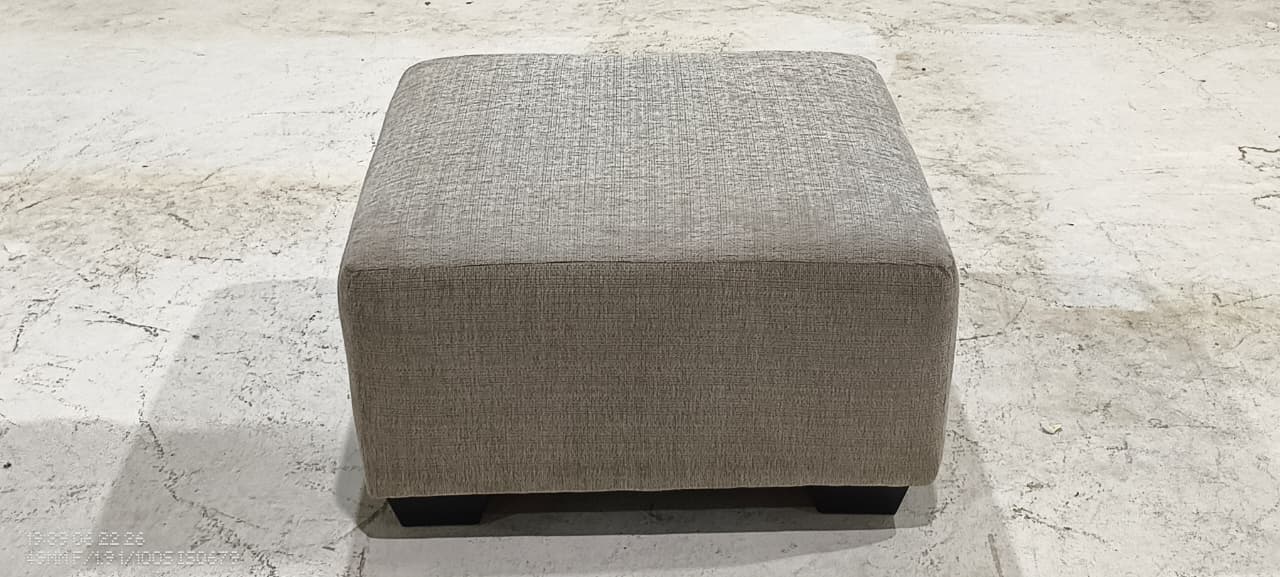 5270508(2) - OTTOMAN - BLR WH