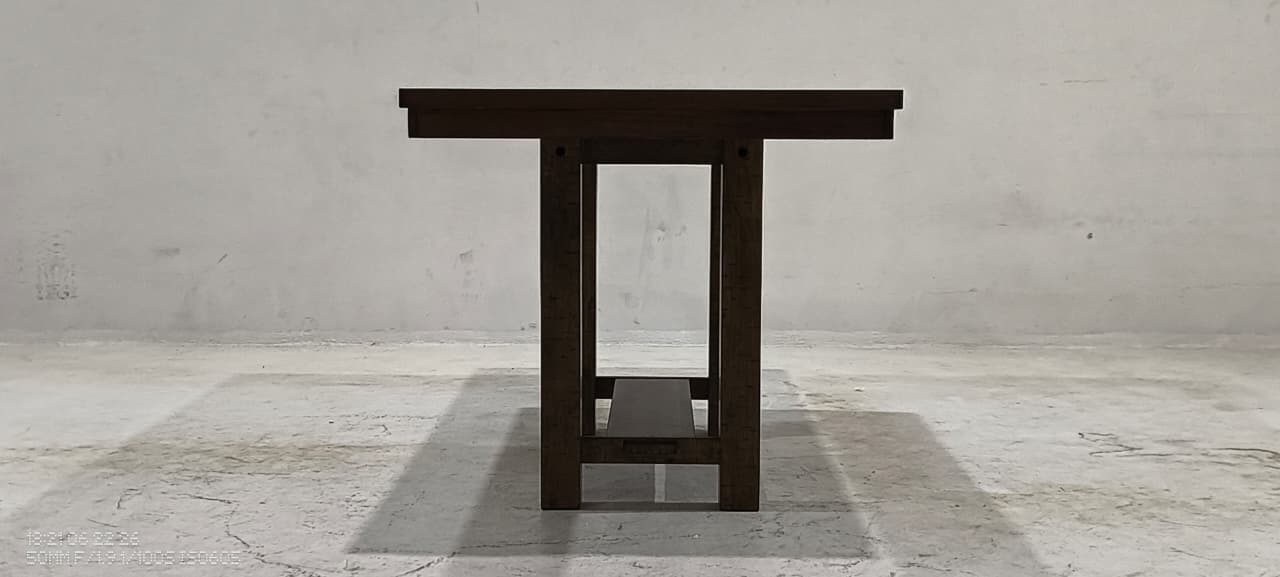 D631-32(3) - COUNTER TABLE - BLR WH
