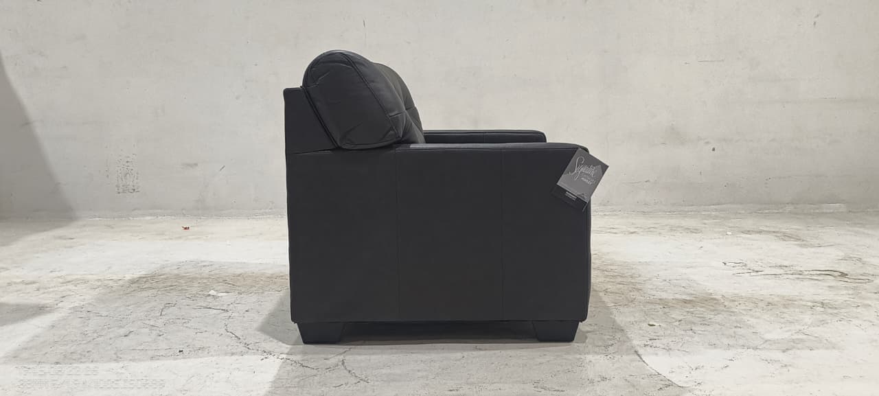 5470635 - 2 SEATER - BLR WH