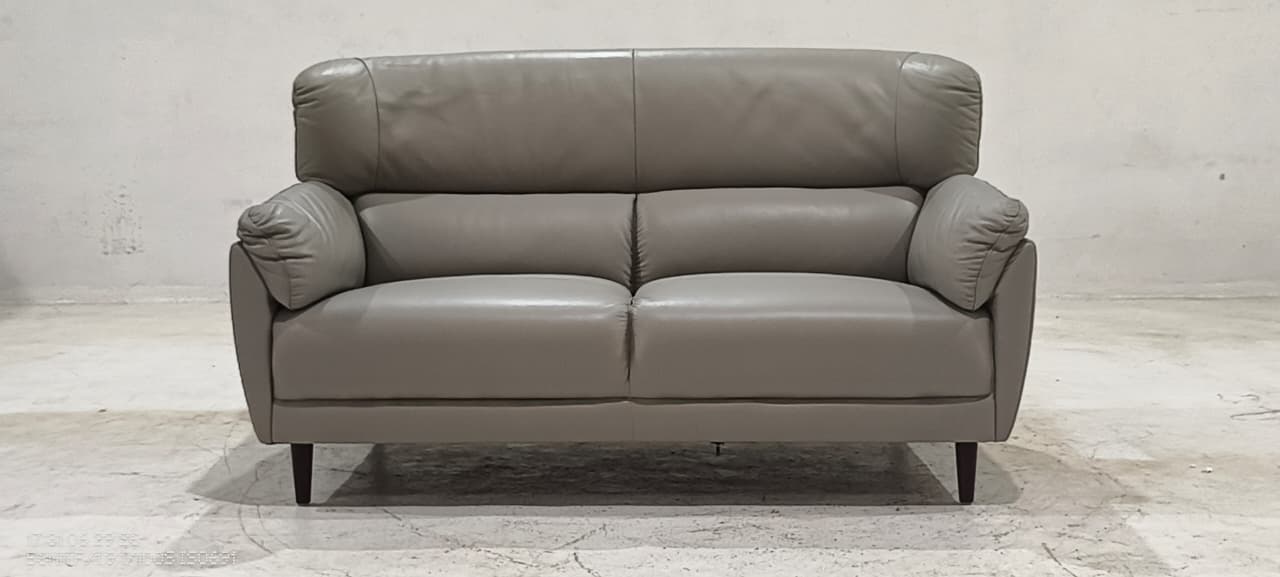 5371(1) - 2 SEATER - BLR WH