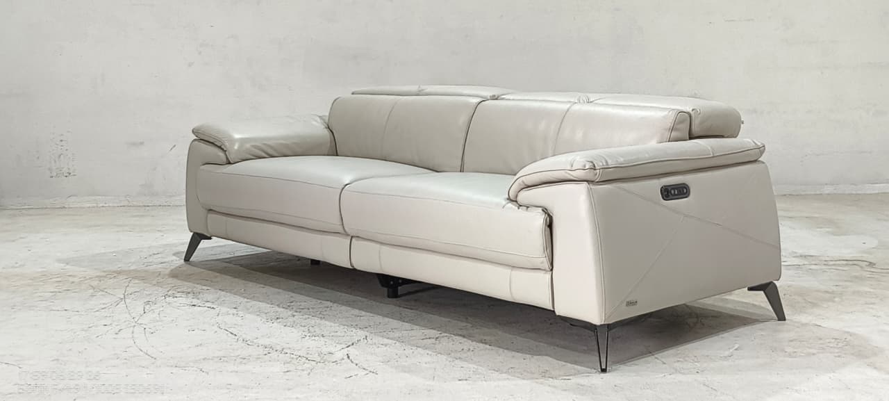 MU-A6234(1) - 2.5 SEATER - BLR WH