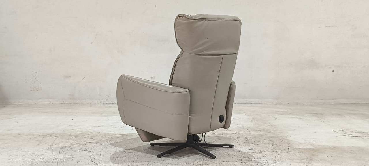 RS-B5041(1) - 1 SEATER RECLINER(ELECTRIC) - BLR WH