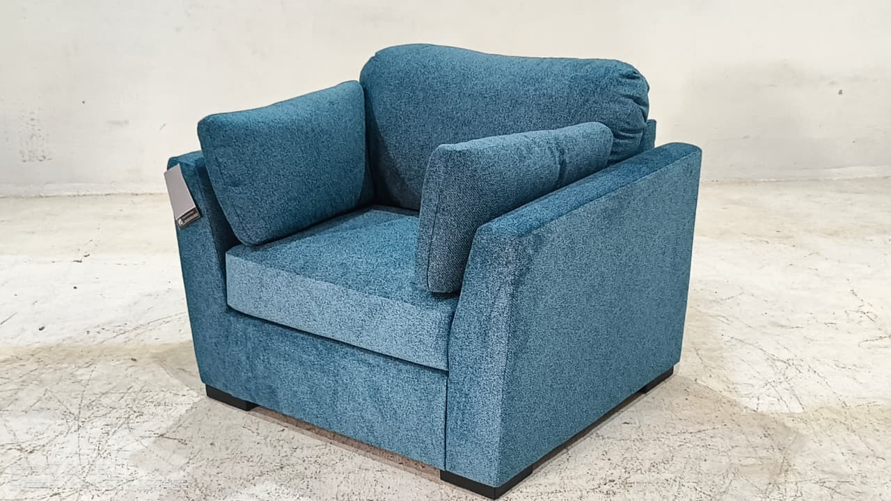 6750723(3) - ACCENT CHAIR - BLR WH