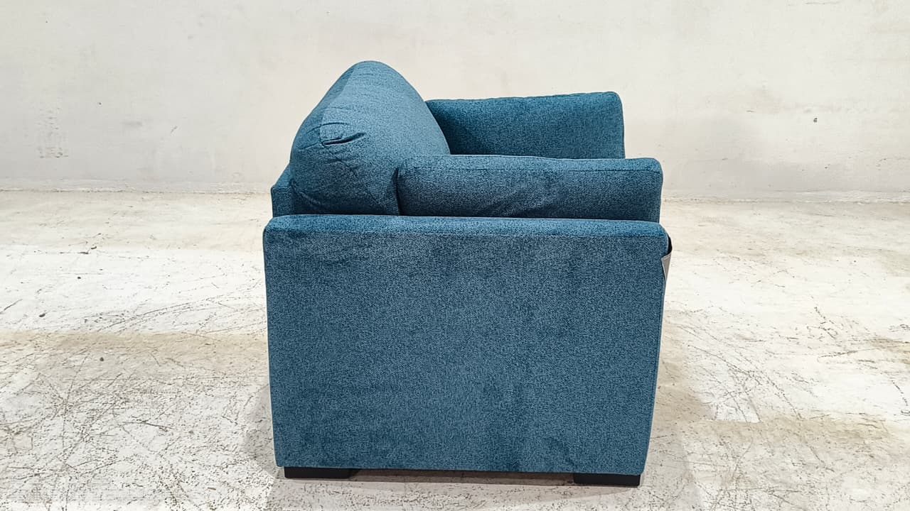 6750723(3) - ACCENT CHAIR - BLR WH