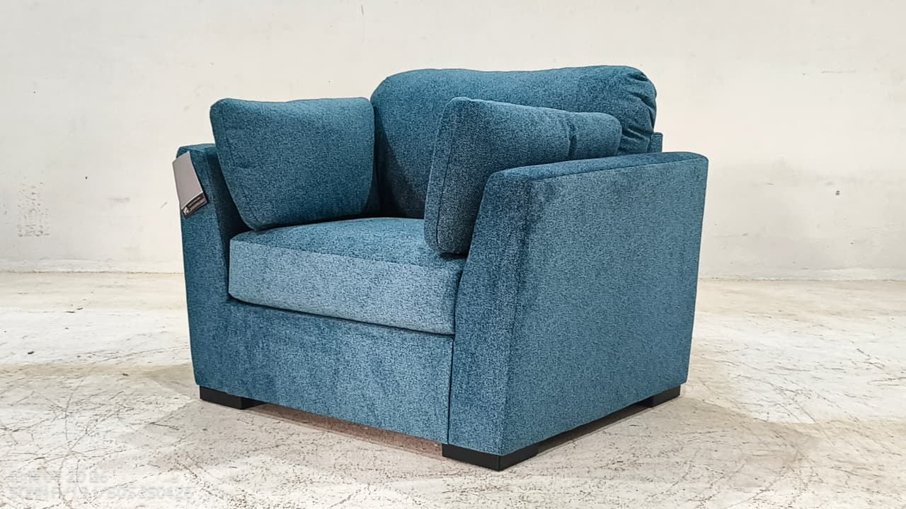 6750723(3) - ACCENT CHAIR - BLR WH