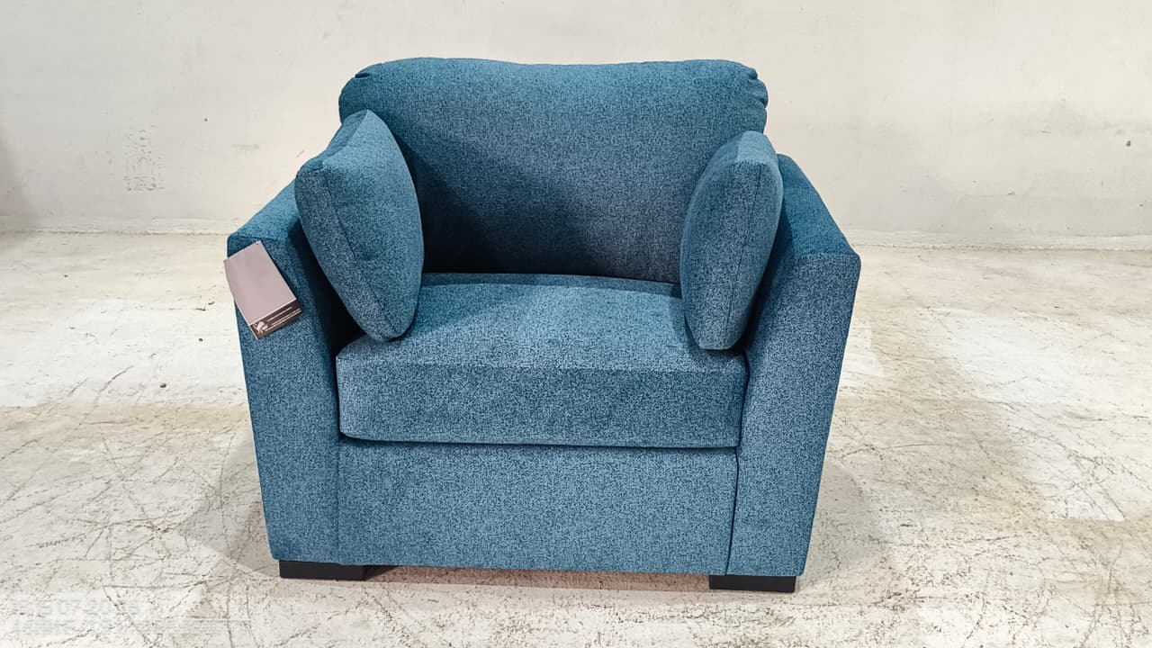 6750723(3) - ACCENT CHAIR - BLR WH