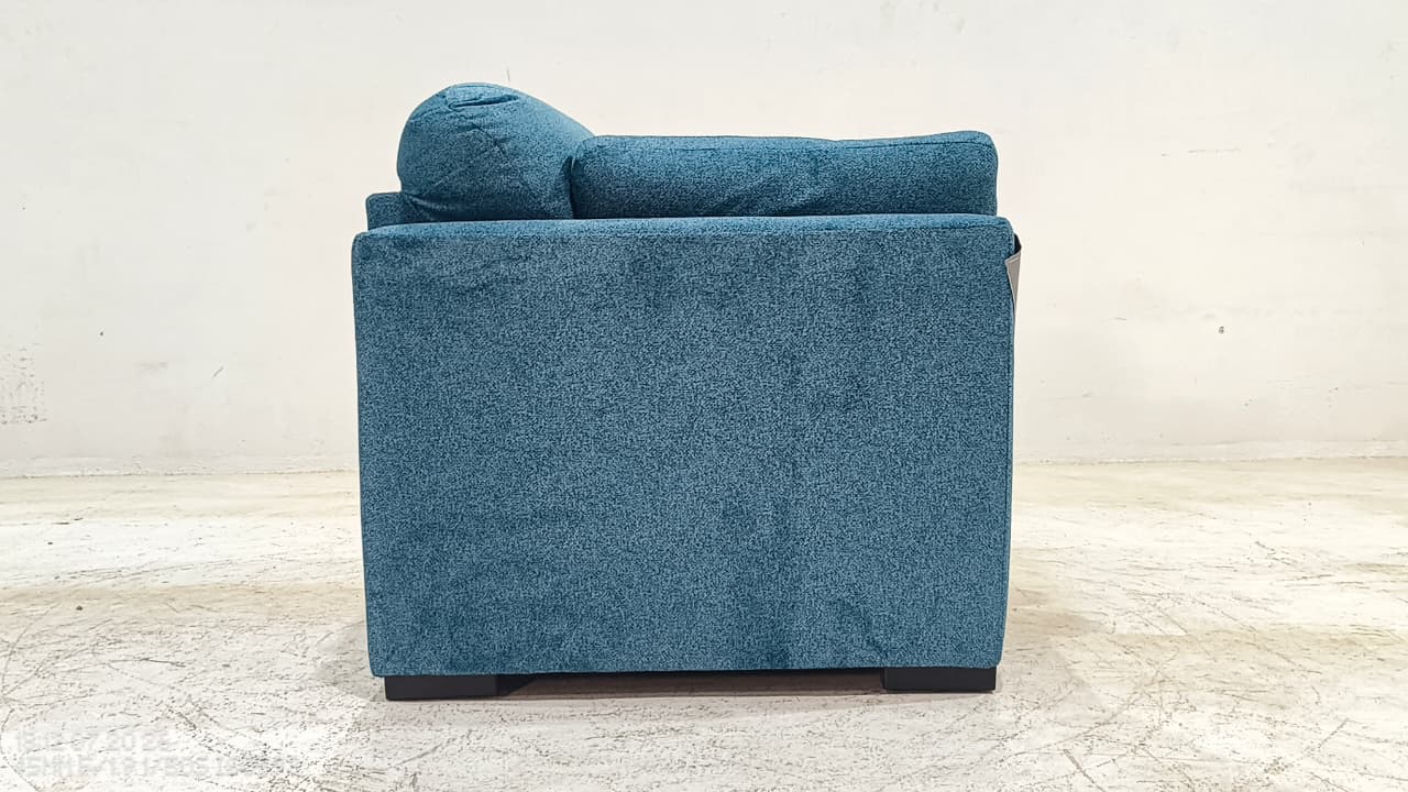 6750723(3) - ACCENT CHAIR - BLR WH