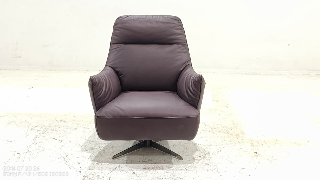 C065-066-24 - SWIVEL CHAIR - BLR WH