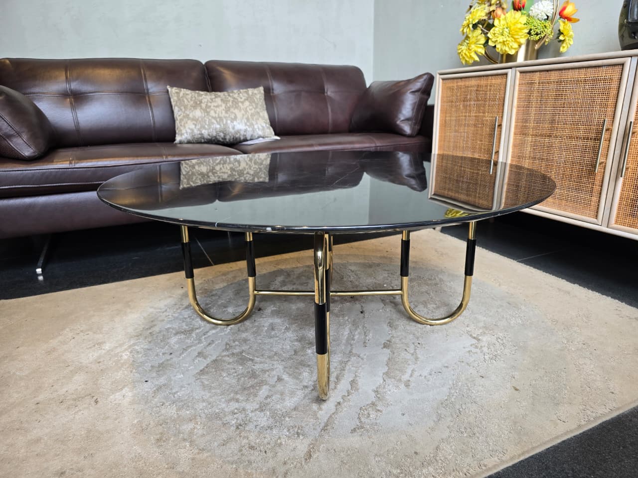 CT-2274 - COFFEE TABLE - OUTLET