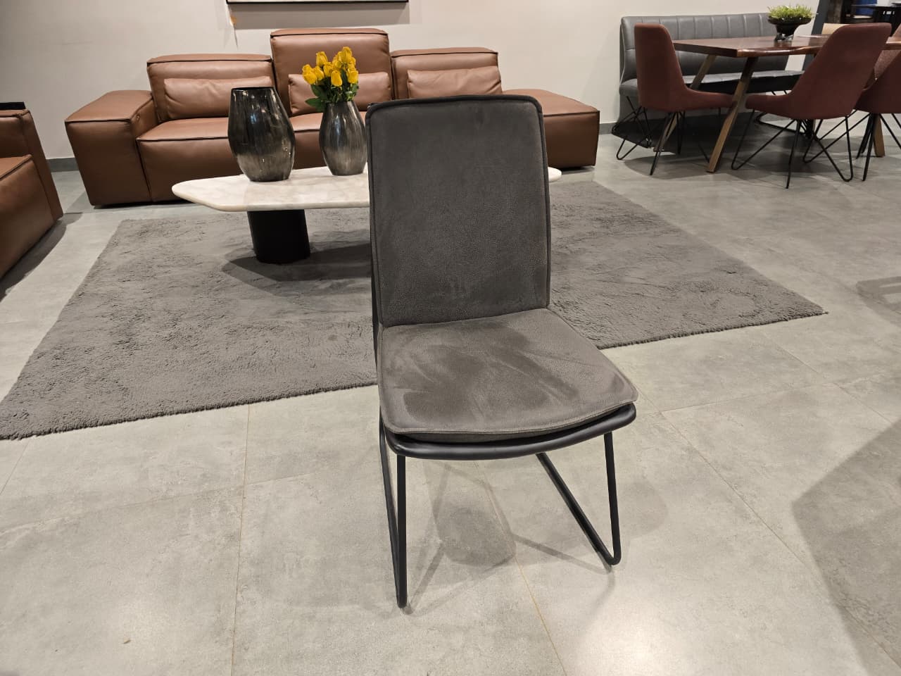 VD6308(6) - DINING CHAIR - OUTLET