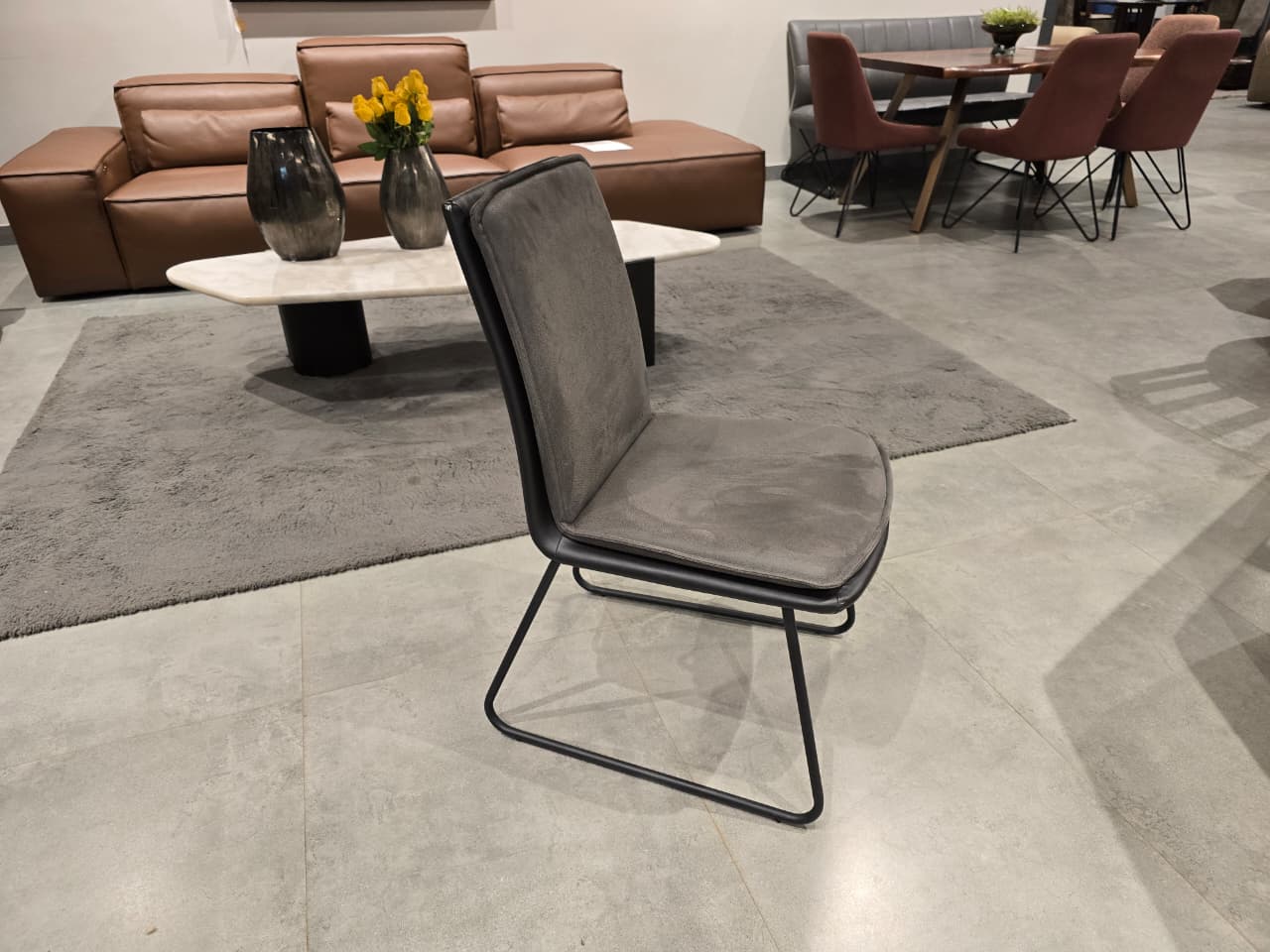 VD6308(6) - DINING CHAIR - OUTLET
