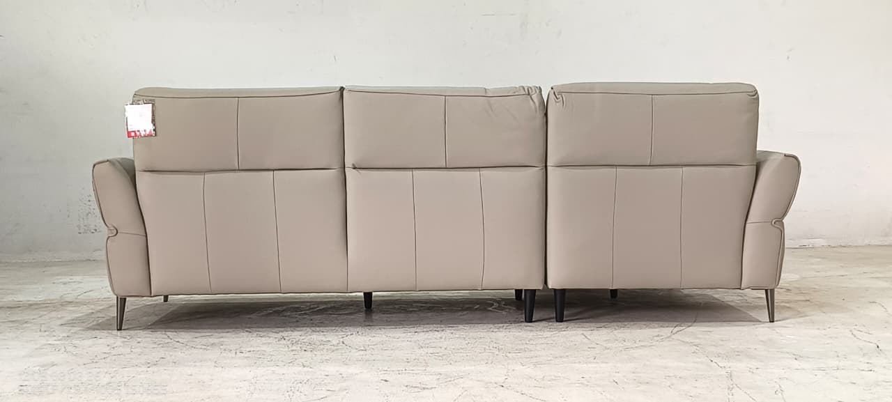 9635(4) - 3 SEATER+CHAISE - BLR WH