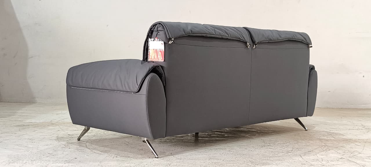 BY.760(1) - 3.5 SEATER - BLR WH