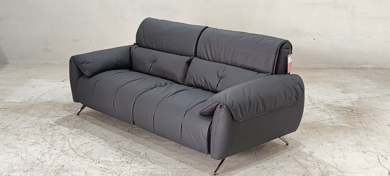 BY.760(1) - 3.5 SEATER - BLR WH