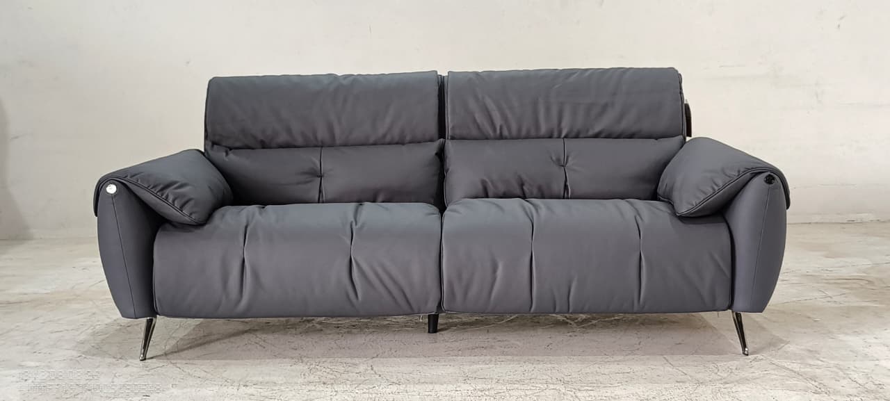 BY.760(1) - 3.5 SEATER - BLR WH