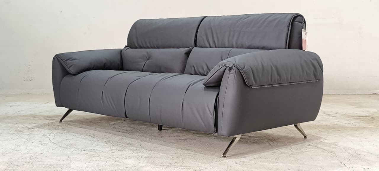 BY.760(1) - 3.5 SEATER - BLR WH