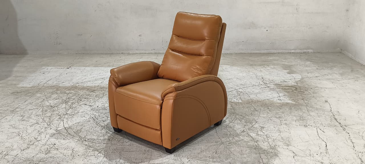 KM.A121(2) - 1 SEATER RECLINER (ELECTRIC) - BLR WH