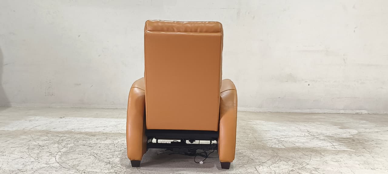 KM.A121(2) - 1 SEATER RECLINER (ELECTRIC) - BLR WH