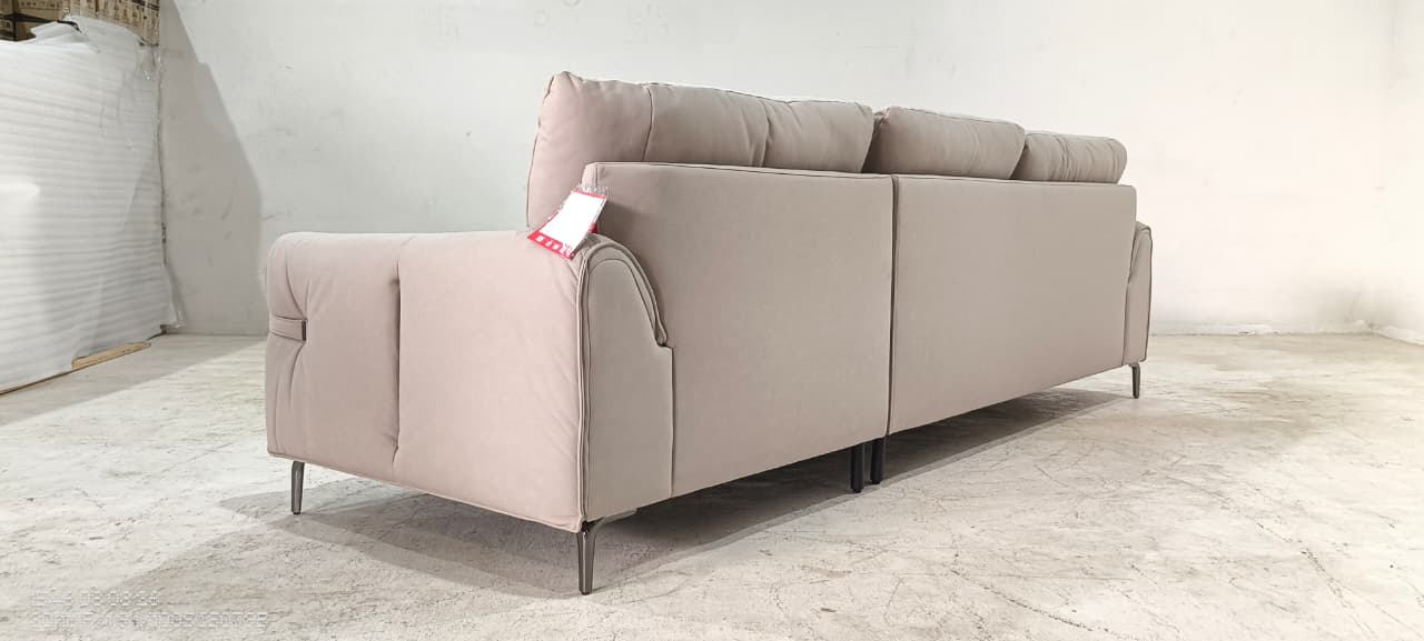 BY.751(2) - 4.5 SEATER - BLR WH