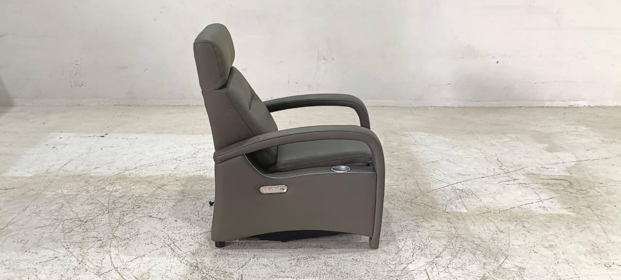 AW2312C - 1 SEATER RECLINER(ELECTRIC) - BLR WH