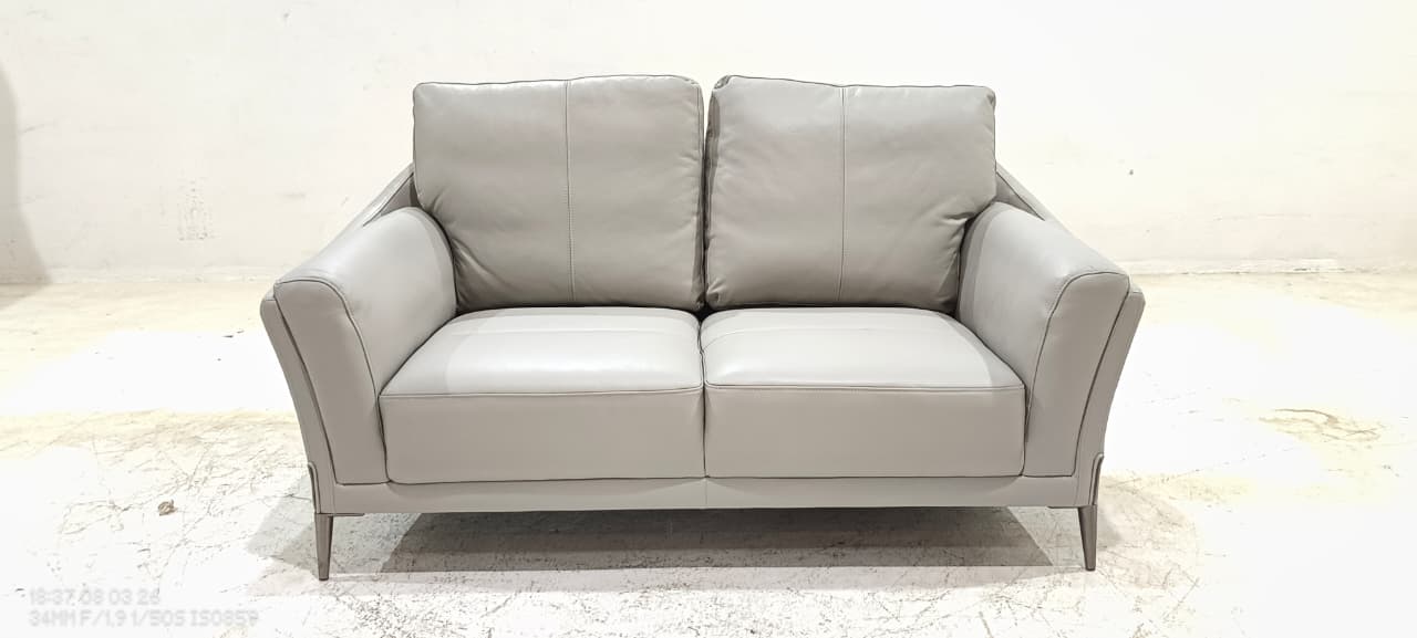 8159(2) - 2 SEATER - BLR WH