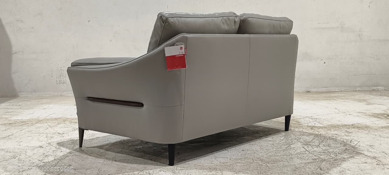 8159(2) - 2 SEATER - BLR WH