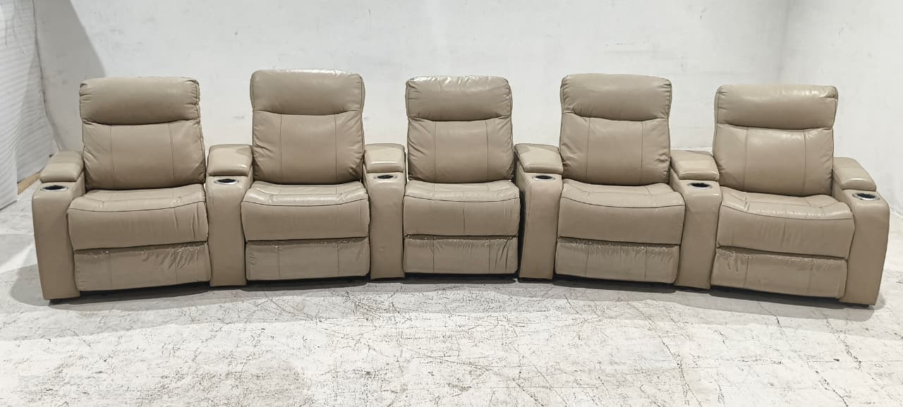 UY111HM - 5 SEATER HOMETHEATRE - BLR WH