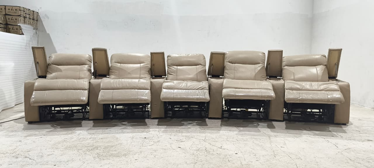 UY111HM - 5 SEATER HOMETHEATRE - BLR WH
