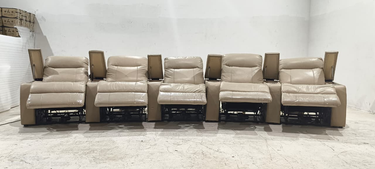 UY111HM - 5 SEATER HOMETHEATRE - BLR WH
