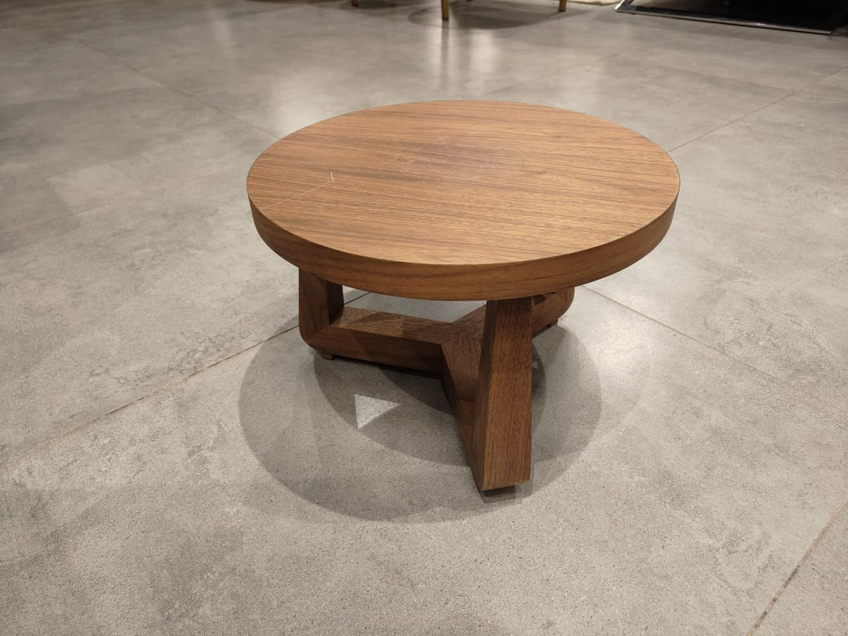 CT-016C - COFFEE TABLE - OUTLET