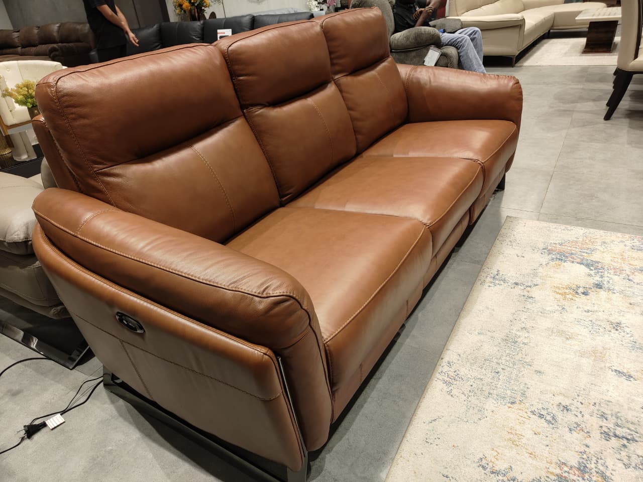 RS-12425-Y - 3 SEATER RECLINER (ELECTRIC) - OUTLET