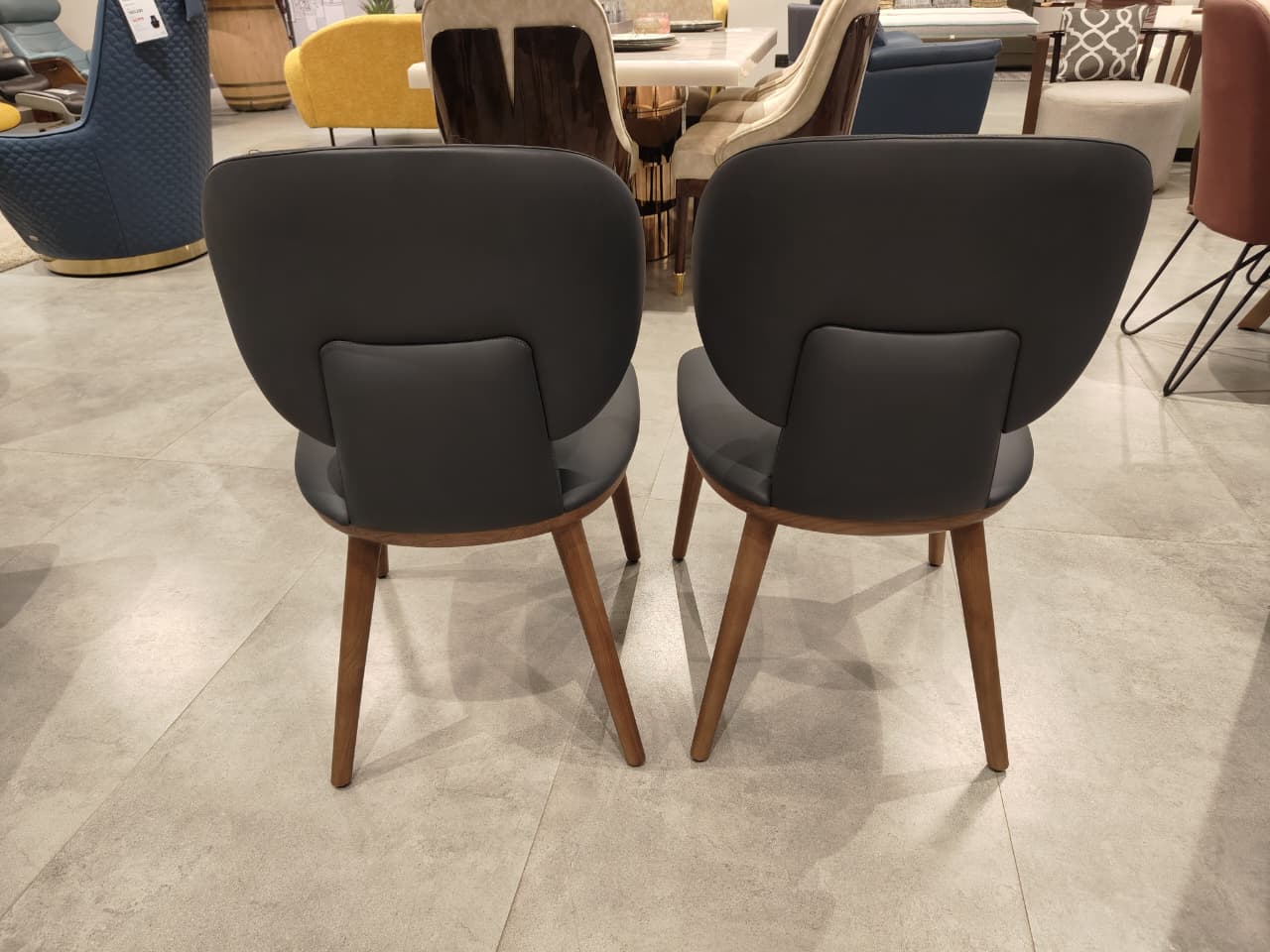 C088(2) - DINING CHAIR - OUTLET